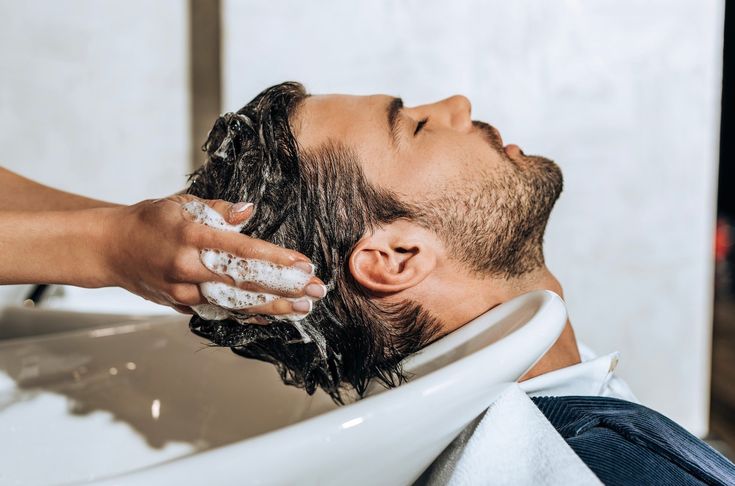 5 Προϊόντα για styling σε σγουρά μαλλιά!.jpg